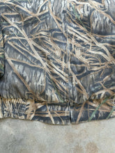 Load image into Gallery viewer, Vintage Mossy Oak Shadowgrass Camo Zip Up Jacket (3XL)
