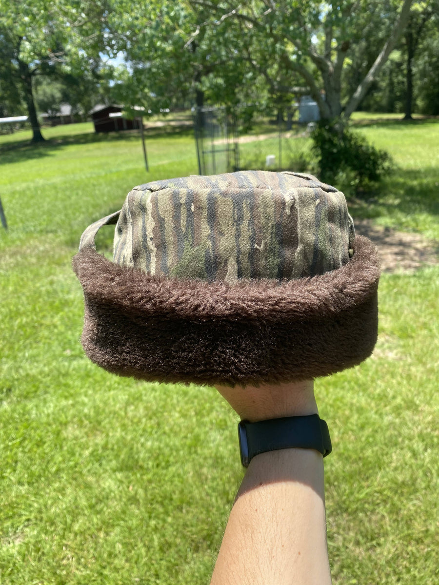 Vintage Bass Pro Trapper Hat Camoretro