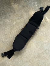 Load image into Gallery viewer, 00’s Mossy Oak Shadowbranch Waist Pack