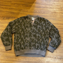 Load image into Gallery viewer, 90’s Mossy Oak Knits Bottomland Windbreaker Sweater (L)