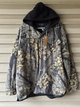 Load image into Gallery viewer, 90’s H.S. Strut Mossy Oak Breakup Hooded Shacket Jacket (XL)