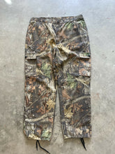 Load image into Gallery viewer, Vintage Liberty Realtree Advantage Timber Camo Adjustable Waist Pants (XL)
