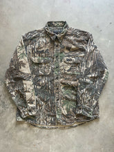 Load image into Gallery viewer, Vintage Realtree Camo Chamois Shirt (L)