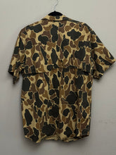 Load image into Gallery viewer, 90’s Columbia Old School Camo Shirt (L)