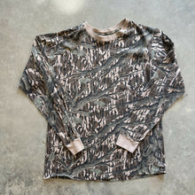 Load image into Gallery viewer, Vintage Mossy Oak Treestand Camo Shirt (M/L)