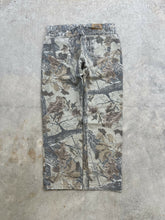 Load image into Gallery viewer, Vintage Duxbak Realtree Camo Denim Pants (36”x31”)