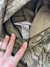 Load image into Gallery viewer, Vintage Mossy Oak Greenleaf Camo Lightweight Hoodie (M)
