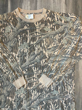 Load image into Gallery viewer, 1990’s Mossy Oak Treestand Camo Long Sleeve Shirt (L)