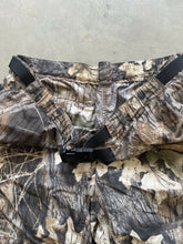 Load image into Gallery viewer, Vintage Mossy Oak Breakup Camo Nylon Shorts (XL)