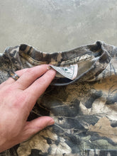 Load image into Gallery viewer, Vintage Mossy Oak Breakup Camo Long Sleeve Shirt (S)