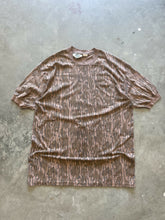 Load image into Gallery viewer, Vintage Mossy Oak Bottomland Camo T-Shirt (XL)