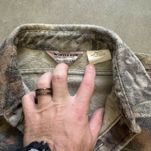 Load image into Gallery viewer, Vintage Realtree Advantage Timber Camo Chamois (XL)