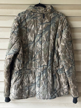 Load image into Gallery viewer, 90’s Refrigewear Mossy Oak Treestand Jacket (XL) 🇺🇸