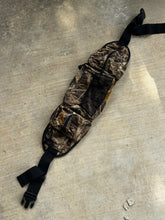 Load image into Gallery viewer, 00’s Mossy Oak Shadowbranch Waist Pack