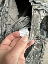 Load image into Gallery viewer, 90's MossyOak Treestand Camo Pants (28"-35"x32") 🇺🇸