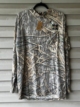 Load image into Gallery viewer, 90’s Mossy Oak Shadowgrass Hutco Mallard Shirt (XL)