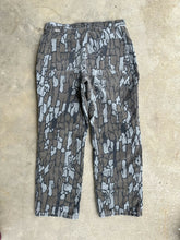Load image into Gallery viewer, Vintage Duxbak TreeBark Camo Pants