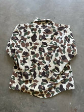 Load image into Gallery viewer, Vintage Duxbak Duck Camo Chamois Shirt (M)