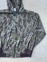 Load image into Gallery viewer, Vintage Mossy Oak Treestand Camo Lightweight Hoodie (XL)