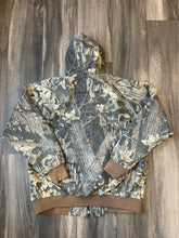 Load image into Gallery viewer, Vintage Mossy Oak Breakup Hooded Jacket (L)