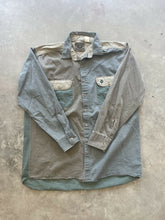 Load image into Gallery viewer, Vintage Mossy Oak Companions Button-Up Shirt (XL)