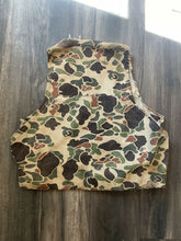 Load image into Gallery viewer, 80’s Duck Camo Bird Hunting Vest (L) 🇺🇸