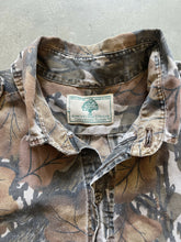 Load image into Gallery viewer, Vintage Mossy Oak Fall Foliage Camo Strap Shirt (S)