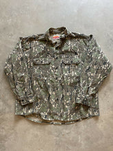 Load image into Gallery viewer, Vintage Trebark Camo Chamois Shirt (L)