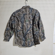 Load image into Gallery viewer, 90's Carhartt Mossy Oak Treestand Shirt (L)🇺🇸