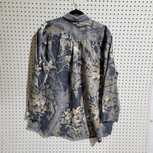 Load image into Gallery viewer, 00&#39;s Mossy Oak Break Up Ducks Unlimited Committee Shirt (XXXL)