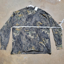 Load image into Gallery viewer, 90&#39;s Sasquatch Mossy Oak Breakup (2nd Gen) Polar Fleece Mock Turtleneck Shirt (XXL) 🇺🇸