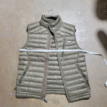 Load image into Gallery viewer, Banded Down Vest (S)
