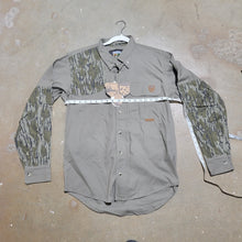 Load image into Gallery viewer, Gamekeeper by Mossy Oak Bottomland Shirt (M)
