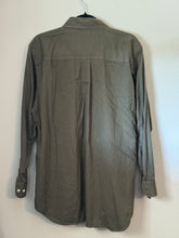 Load image into Gallery viewer, 00’s Mossy Oak Sportswear Shirt (L)