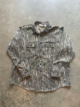 Load image into Gallery viewer, Vintage Realtree Camo Button Up Shirt (2XL)
