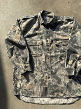 Load image into Gallery viewer, Vintage Faded Mossy Oak Break Up Gen 1 Button Up (XL)