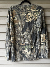 Load image into Gallery viewer, 90’s Mossy Oak Break Up Original Shirt (M)