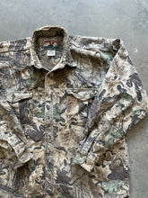 Load image into Gallery viewer, Vintage Realtree Advantage Camo Chamois Shirt (XL)