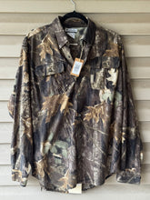 Load image into Gallery viewer, 00’s Columbia Timber Wolf Mesh Shirt and Pants (M)