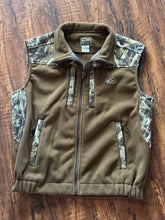 Load image into Gallery viewer, 00’s Drake Heavy Fleece Realtree Vest (XL)