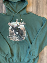 Load image into Gallery viewer, 2000’s Mossy Oak Moose Graphic Hoodie (2XL)
