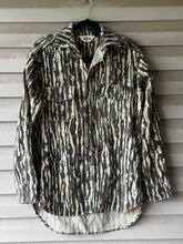 Load image into Gallery viewer, 80’s 10x Realtree Original Shirt (M/L) 🇺🇸