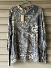 Load image into Gallery viewer, 90’s Mossy Oak Breakup Shirt (XL)