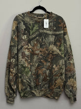 Load image into Gallery viewer, 00’s Realtree Advantage Timber Sweatshirt Crewneck (XL)