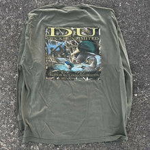 Load image into Gallery viewer, Vintage Ducks Unlimited Long Sleeve Tee