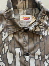 Load image into Gallery viewer, Vintage Trebark Camo Shacket (XL)