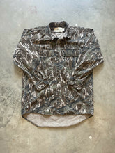 Load image into Gallery viewer, Vintage Tall Timber Mossy Oak Treestand Camo Button-Up Shirt (XL)