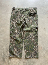Load image into Gallery viewer, Vintage Mossy Oak Full Foliage Camo Adjustable Waist Pants (XL)