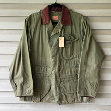 Load image into Gallery viewer, 70’s Hinson Garments Field Jacket (M) 🇺🇸