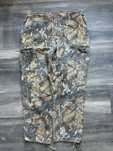 Load image into Gallery viewer, Vintage Mossy Oak Fall Foliage Camo Adjustable Waist Pants (XL)